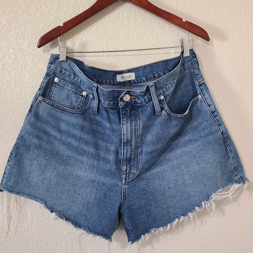 Madewell The Mom Jean distressed Short Size 33